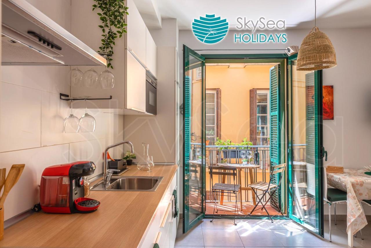 Skysea Holidays City Center Suites Málaga Exterior foto