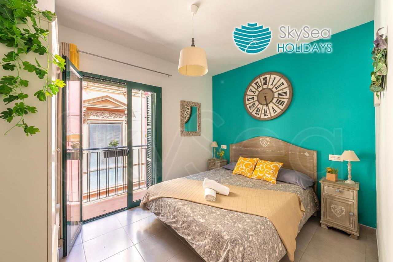 Skysea Holidays City Center Suites Málaga Exterior foto