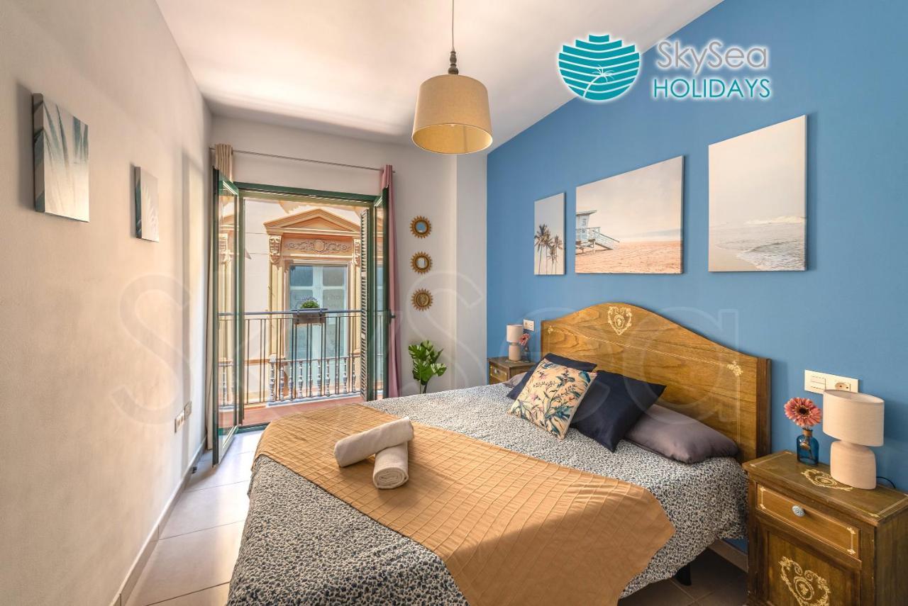 Skysea Holidays City Center Suites Málaga Exterior foto